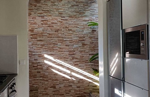 Madirokely Villa | A beautiful modern residence 10 minutes from one of Nosy-Be's most beautiful beaches.