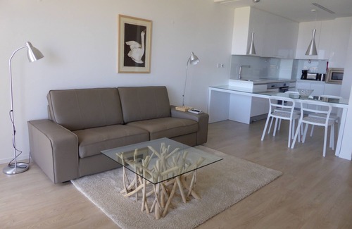 Fuseta Apartment | A beautiful one bedroom apartment - right on the waterfront in the Ria Formosa.