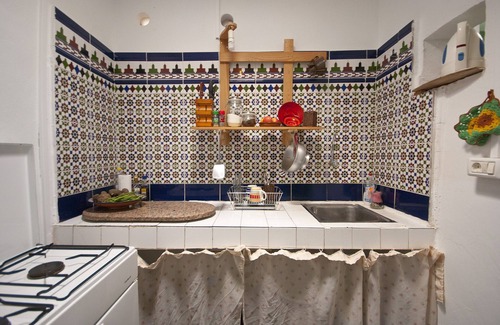 Valle Gran Rey House | A beautiful, small canary house with valuable furniture and a great view