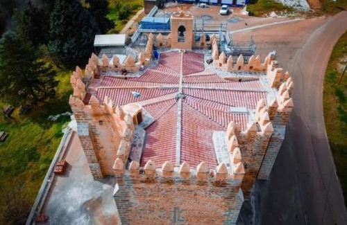 Terena House | A Casa Do Mestre Lau