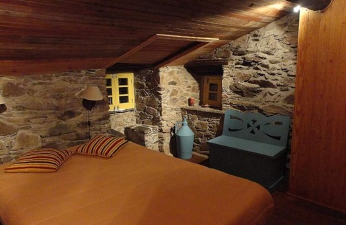 Lousa House | A Casa dos Livros