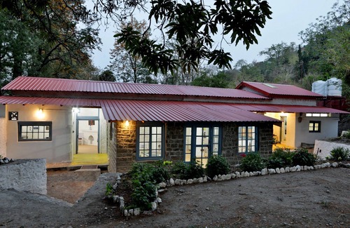 Jeolikote Villa | A charming heritage bungalow built in early 1900s open to visitors now.