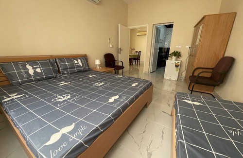 Muscat Bed & Breakfast | A cosy and comfortable room in very quite and old area of the city.