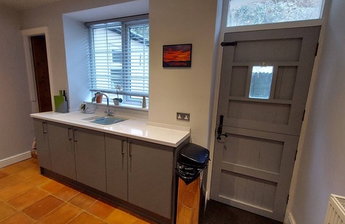 Llandudno House | A cosy cottage on the great Orme with views to the bay and the mountains