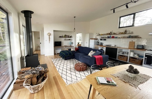 Police Point House | A cosy getaway you won't want to leave