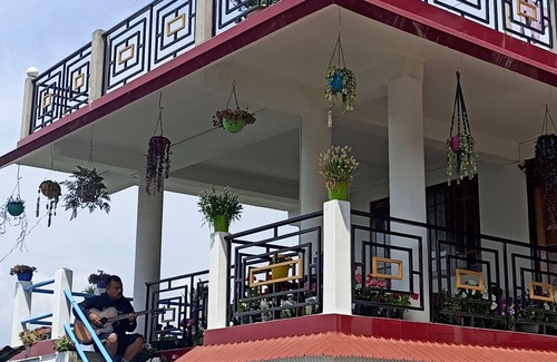 Darjeeling House | A cozy boutique homestay at Darjeeling. nBe one step closer to paradise.