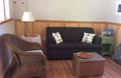 Baddeck Cottage | A cozy place to stay with access to the beach