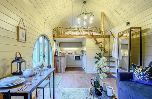 Straiton Cottage | A hidden gem in the stunning Ayrshire countryside.