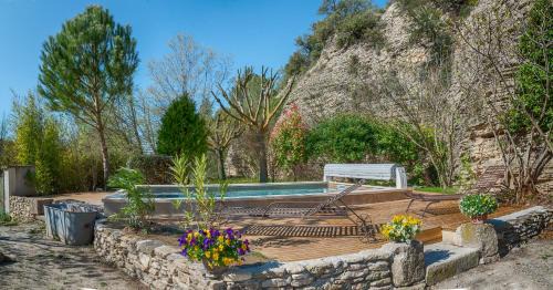 Fontaine-de-Vaucluse House | A jewel by the river!