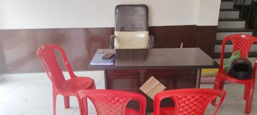 Ghatampur Hotel | A K PALACE HOTEl