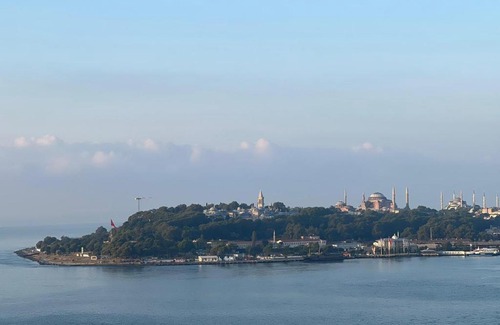 Kabatas Apartment | A Million Dollar View In the Heart of the City