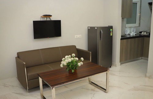 Gurugram Apartment | A modern service apartment just 12 mins from Cyber City