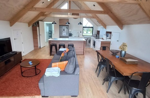 Ohakune House | A mountain retreat with Spa - Bombardino Chalet