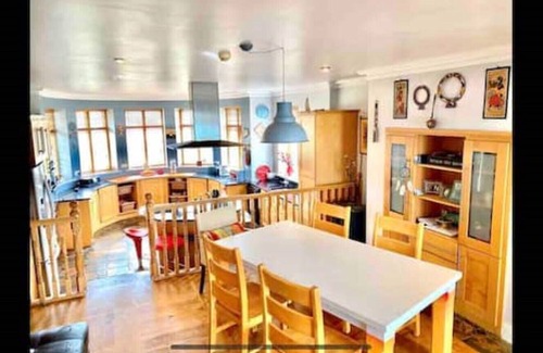 Clogherbrien House | “A Perfect Fit” *Golfer’s *Hiker’s *Biker’s