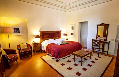 San Gervasio Condo | A Perfect Tuscan Hideaway