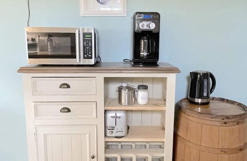 Pictou County Cottage | A secluded beachfront retreat for families - pet friendly!