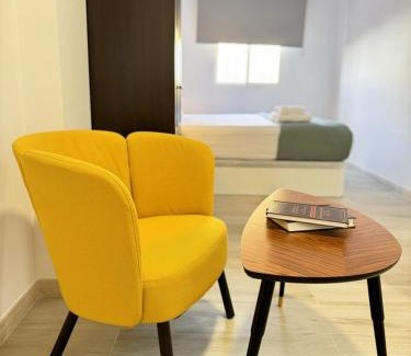 Doctor Barraquer-Grupo Renfe-Policlinico Apartment | A un paso de la Basilica Macarena WIFI