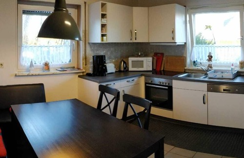 Altenwalde House | A whole house with a garden for your holidays