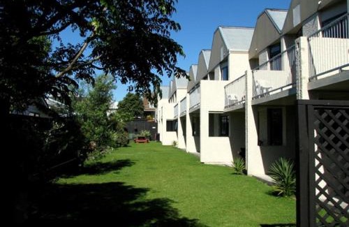 Mana Hotel | AAA Mana Motel