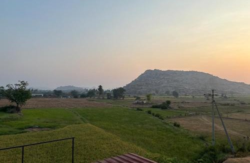 Kamalapur House | Aadhya Home Stay Hampi