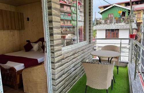 Karsiyang House | AamaHomeStay Suite Room with bath tub