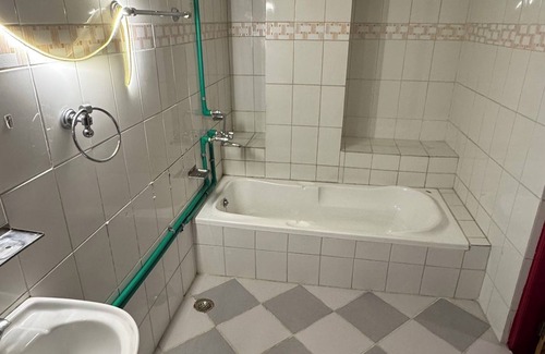 Sissu Hotel | Aangn - Where every stay feels like Home