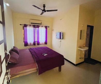 Kashid House | Aashray Guestroom