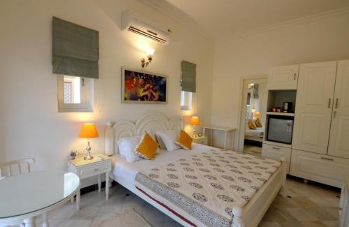 Mahmoorganj House | Aashray Homestay