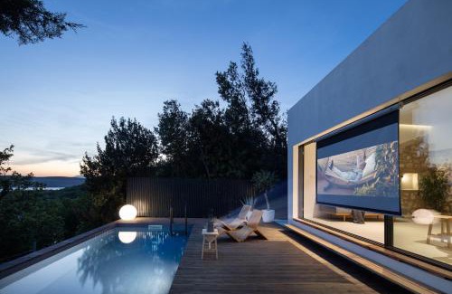 Jadranovo Villa | AB61 Tiny Design House for Two