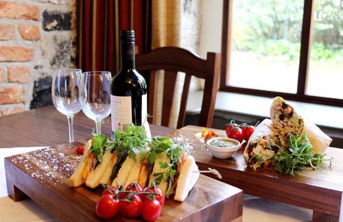 Nenagh Hotel | Abbey Court