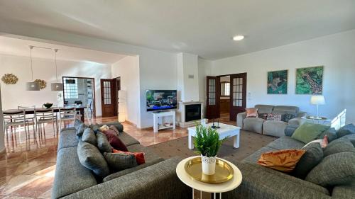 Cerro do Ouro Villa | Abby by Check-in Portugal