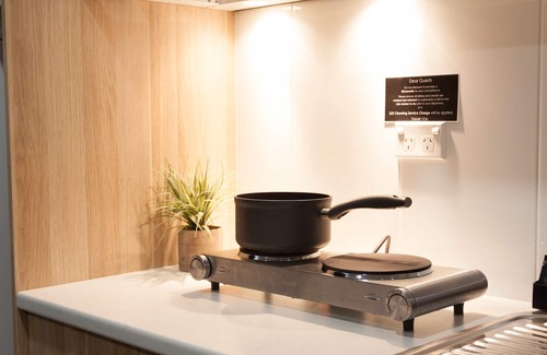 Emerald Hotel | Abode37