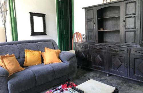 Igatu House | Abrigo de Montanha Xique Xique