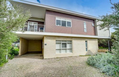 Middleton House | Absolute Luxury Beachfront - Middleton - BYO Linen