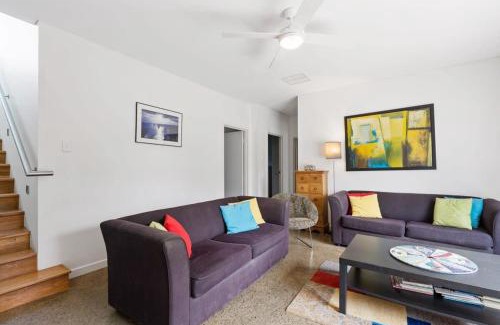 Middleton House | Absolute Luxury Beachfront - Middleton - BYO Linen