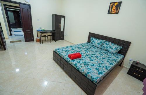 Mussafah House | Abudhabi tourist family Calm Rooms S12 baith al jannah LLC