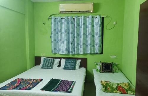 Thane West Bed & Breakfast | AC Bed And Breakfast At Pushpanjali Phase 2 Bunglow No A1,Ovale ,Ghodbunder Road Thane West