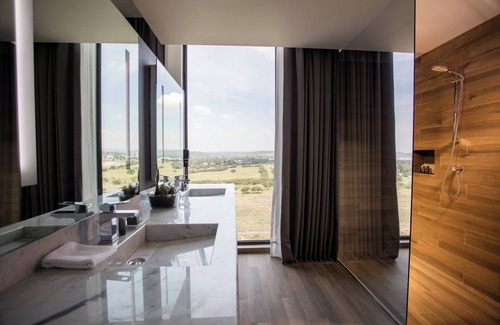 Jurica Hotel | AC Hotel by Marriott Queretaro Antea