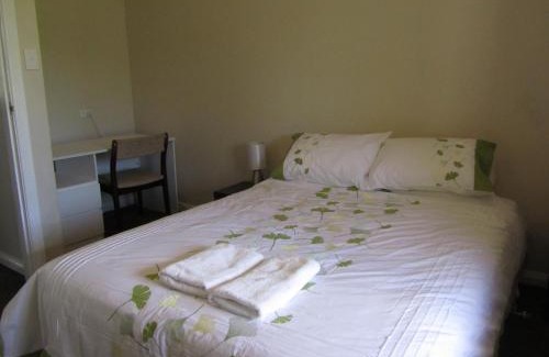 Tumbarumba House | Acacia Cottage