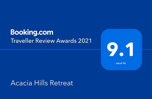 Acacia Hills Apartment | Acacia Hills Retreat