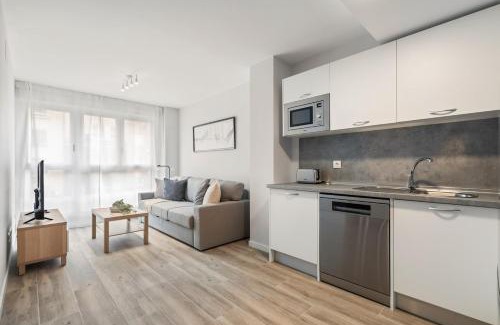 Carabanchel Apartment | Accessible flat near the Toledo Bridge - 4B