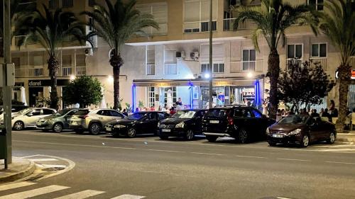 La Marina Apartment | Acogedor estudio La Marina