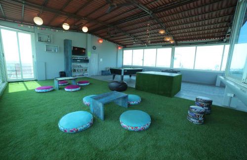 Gondhalpada Apartment | Acons Palm Beach