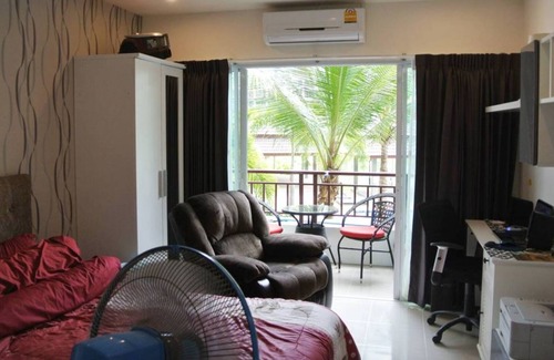 Sattahip Condo | Ad Condominium Bang saray F2 R205 - fully equipped apartment suite