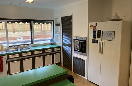 Doncaster House | ADA Homestay