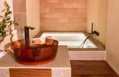 Giovinazzo Apartment | Adalina Luxury Suite