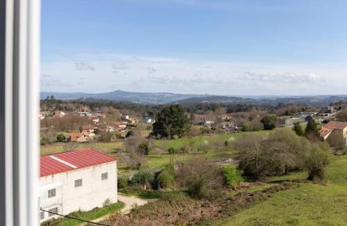 A Estrada Apartment | Adeinés Viviendas uso turístico medio