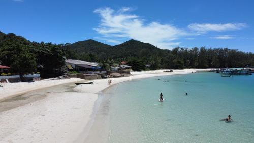 Chaloklum House | Adika - The beachfront Loft