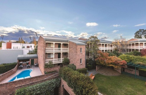 Manuka Apartment | Adina Serviced Apartments Canberra Kingston