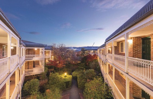 Manuka Apartment | Adina Serviced Apartments Canberra Kingston